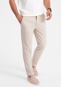 Чиносы Чиносы