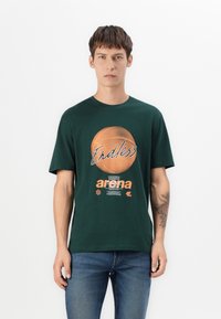 Футболка Футболка