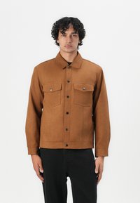 Кожаная куртка Кожаная куртка