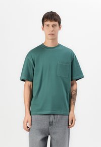 Футболка Футболка