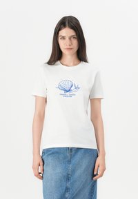 Футболка Футболка