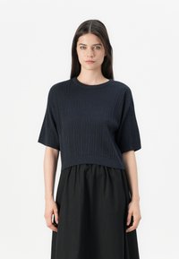 Футболка Футболка