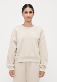 Толстовка Толстовка