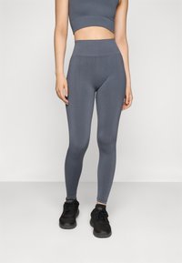 Спортивные штаны Спортивные штаны