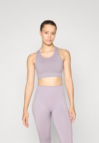 Спортивный бюстгальтер Спортивный бюстгальтер