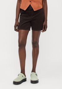 Шорты Шорты