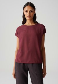 Футболка Футболка