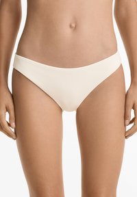 Низ от бикини Низ от бикини