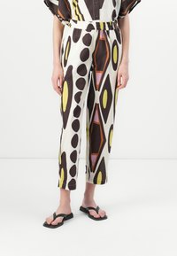 Капри Капри