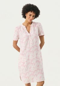 Летнее платье Летнее платье