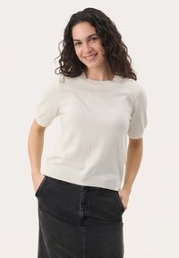 Футболка Футболка