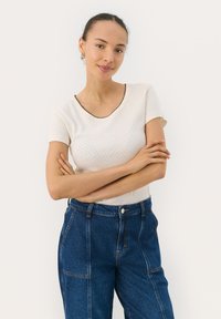 Футболка Футболка