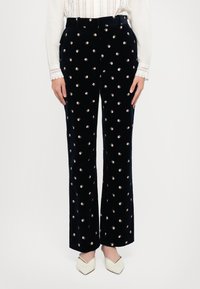 Прямые брюки Прямые брюки