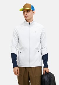 Флисовая куртка Флисовая куртка