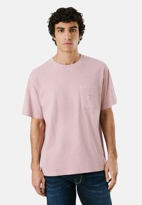 Футболка Футболка