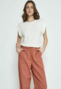 Футболка Футболка