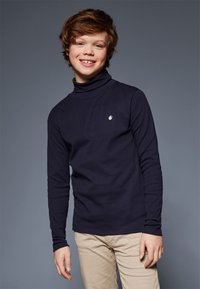 Лонгслив Лонгслив