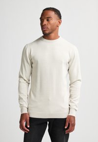 Пуловер Пуловер