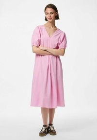 Летнее платье Летнее платье