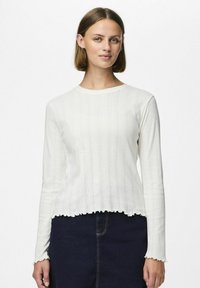 Лонгслив Лонгслив