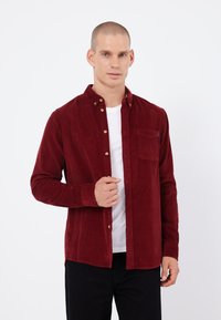 Рубашка Рубашка