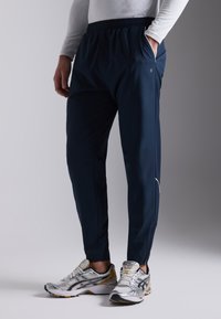 Спортивные штаны Спортивные штаны