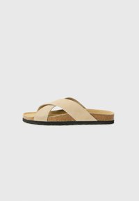 Шлепанцы Шлепанцы