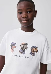 Футболка Футболка