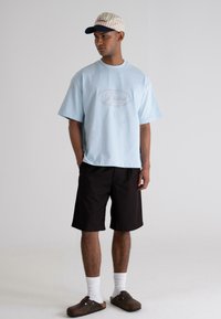 Футболка Футболка