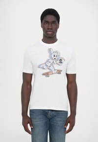 Футболка Футболка