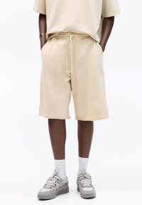 Шорты Шорты