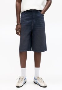 Шорты Шорты