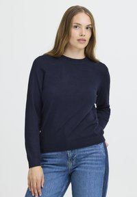 Пуловер с рукавом три четверти Пуловер с рукавом три четверти