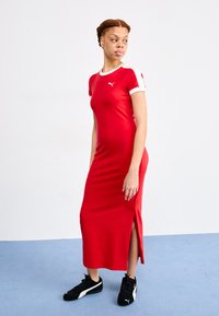 Летнее платье Летнее платье