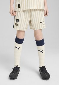 Шорты Шорты