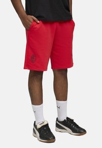 Шорты Шорты