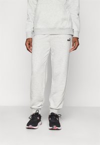 Спортивный костюм Спортивный костюм