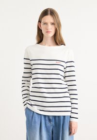 Лонгслив Лонгслив