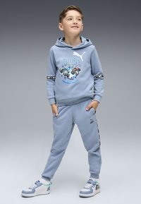 Пуловер Пуловер