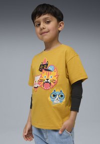 Футболка Футболка