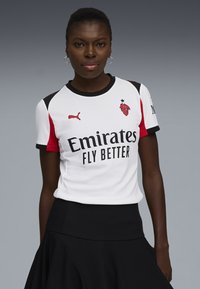 Футболка Футболка