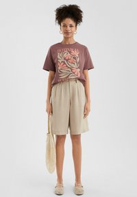 Шорты Шорты