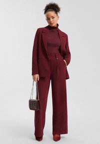 Блейзер Блейзер