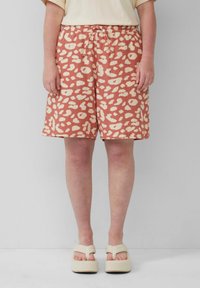 Шорты Шорты