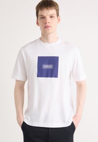 Футболка Футболка