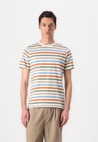 Футболка Футболка