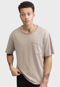 Футболка Футболка