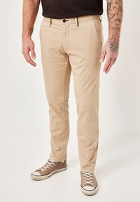 Чиносы Чиносы