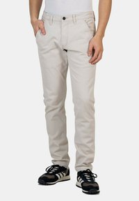 Чиносы Чиносы