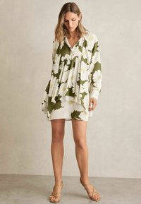 Блузка-платье Блузка-платье